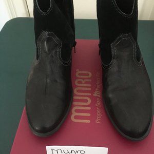 Munro black boots
